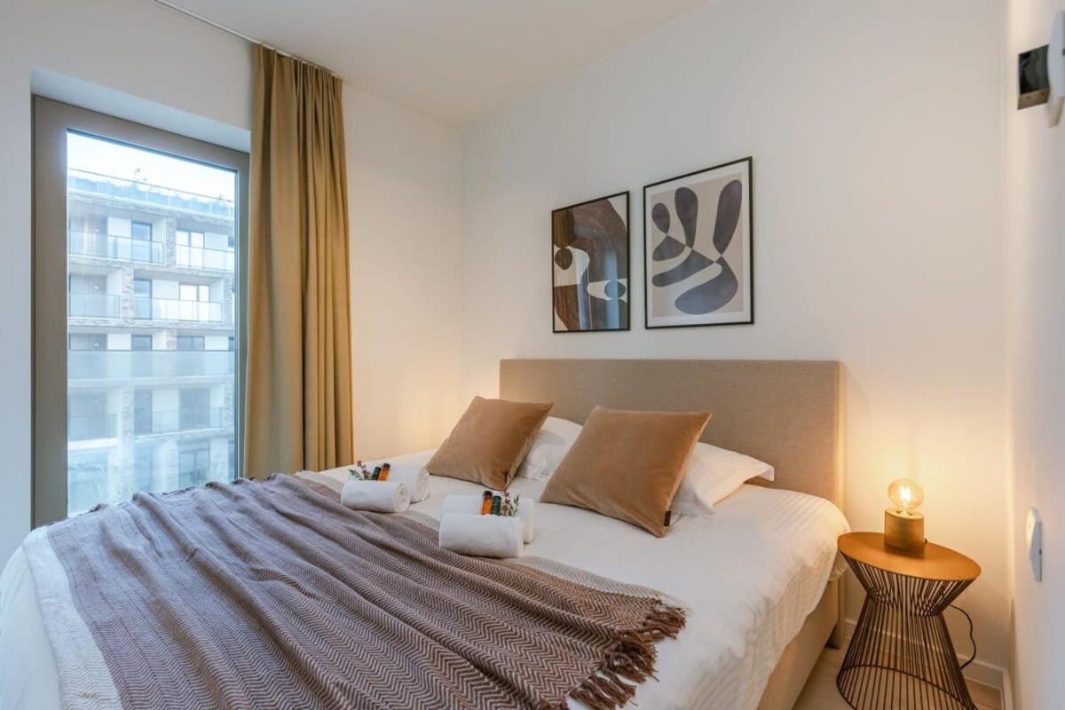 Huswell - Apartment With Terrace Close To The Sea Oostende Buitenkant foto