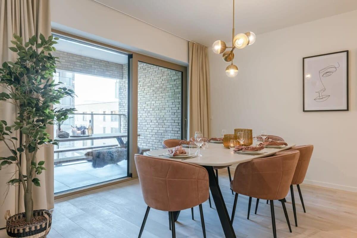 Huswell - Apartment With Terrace Close To The Sea Oostende Buitenkant foto
